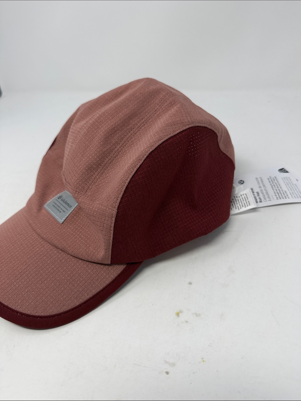 Lululemon Multi-panel Run Hat in S/M - Picture 2 of 5